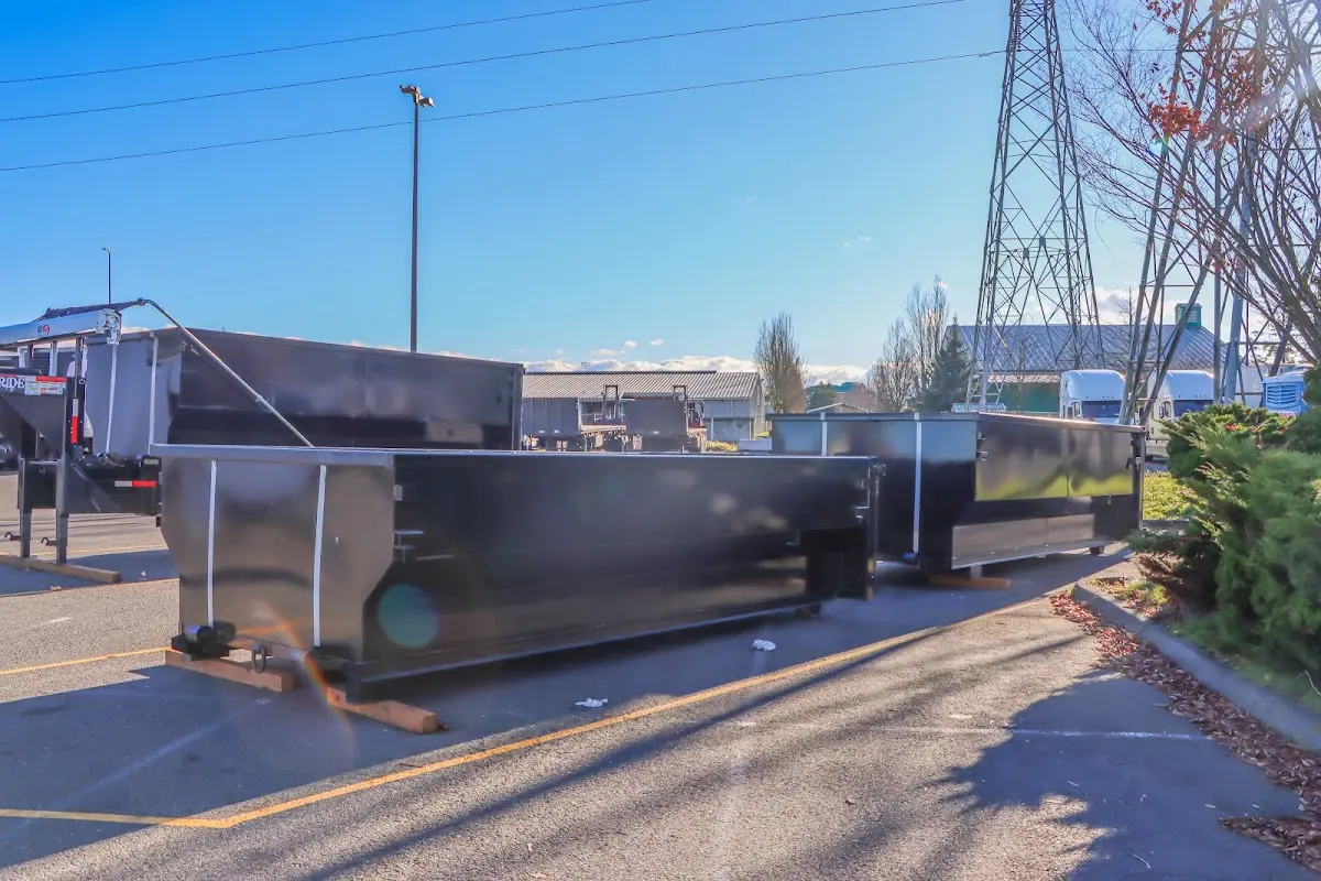 Professional dumpster rental and junk removal service in Meriden